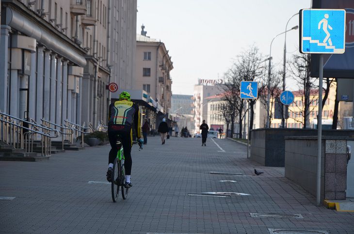 Poliția rutieră a reamintit regulile de siguranță rutieră pentru motocicliști, bicicliști și pietoni pe amplasamentul drumului