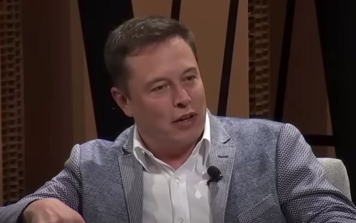 Musk: o persoană cu un cip Neuralink poate controla un cursor cu puterea gândirii