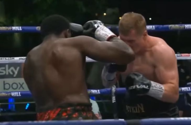 Povetkin îl elimină pe Whyte cu un pumn