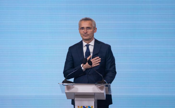 Stoltenberg a cerut țărilor NATO să sporească producția de muniție