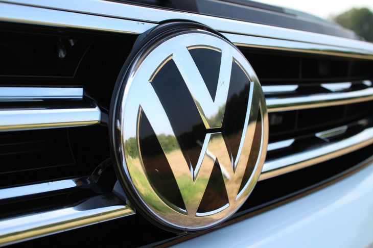 Volkswagen va lansa un sistem de mașini cu conducere autonomă până în 2025