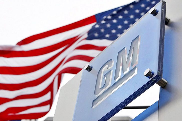 General Motors închide două fabrici în Mexic