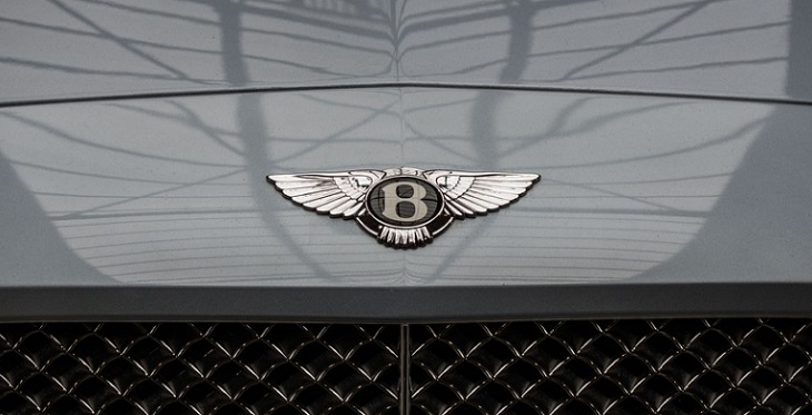 Bentley Bentayga va fi mai puternic decât Lamborghini Urus