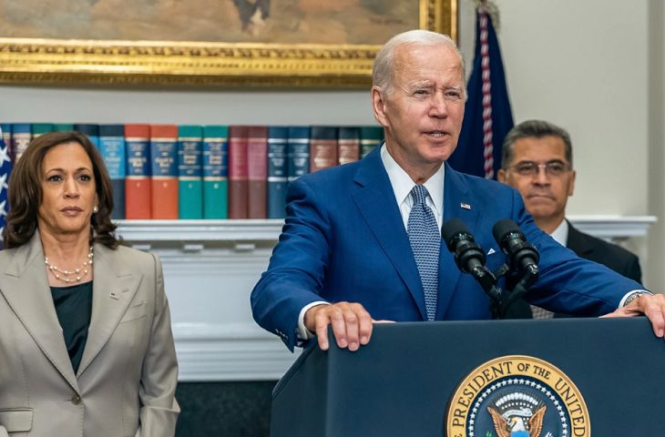 Noua declinare a răspunderii: Biden a confundat sarcina cu președinția