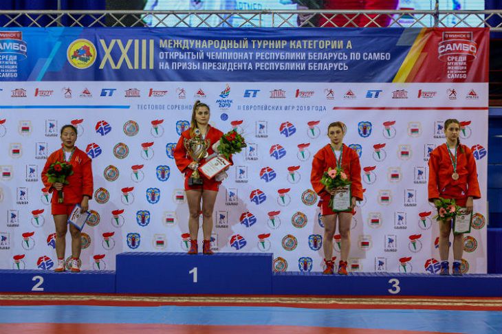 Luptătorii de sambo din Belarus au câștigat 13 medalii în prima zi a turneului internațional