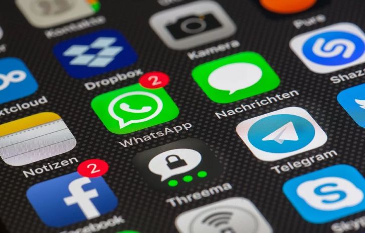 WhatsApp a început să blocheze utilizatorii