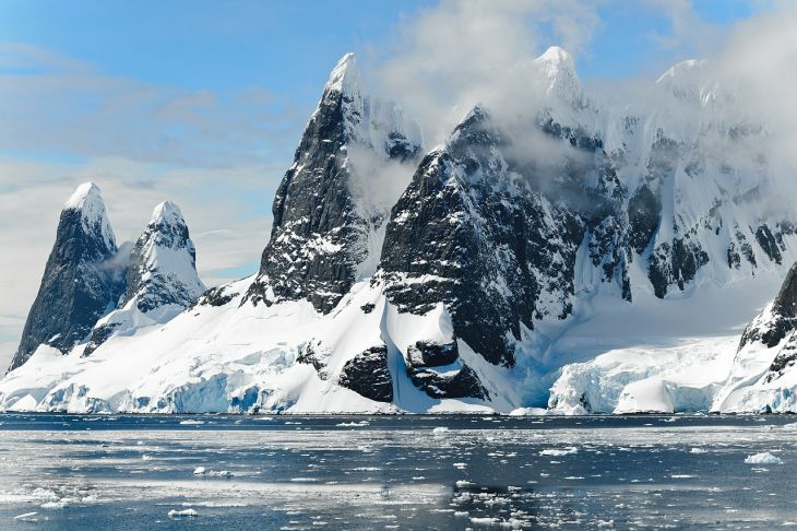 O scurgere de metan a avut loc în largul coastei Antarcticii. Cum s-ar putea termina asta pentru viața pe Pământ