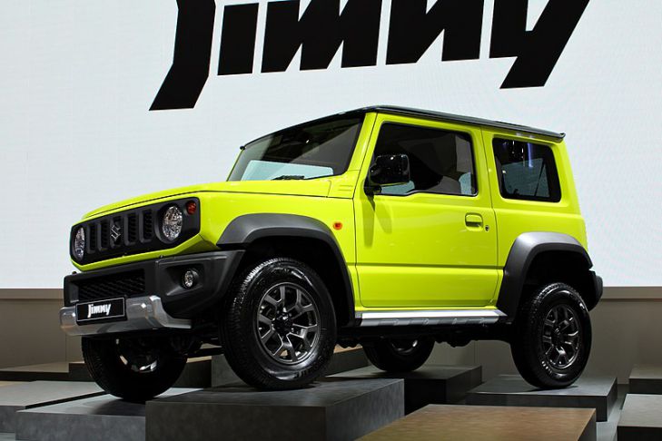 În Japonia, au construit un mini Bigfoot dintr-un Suzuki Jimny