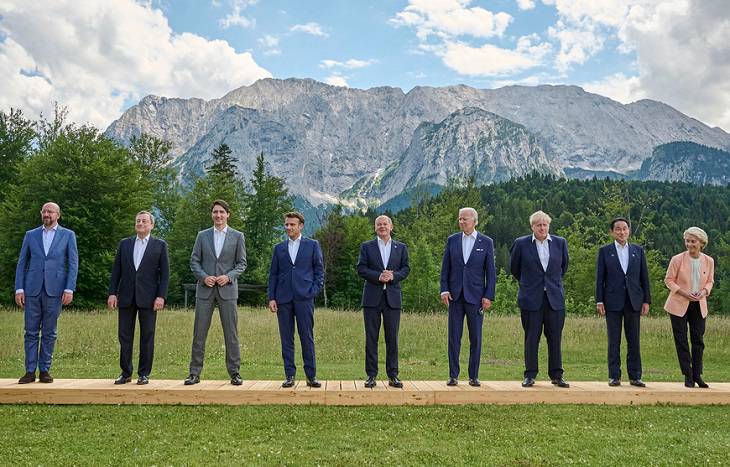 Politic: Summitul G7 a fost cel mai dezastruos din ultimii ani