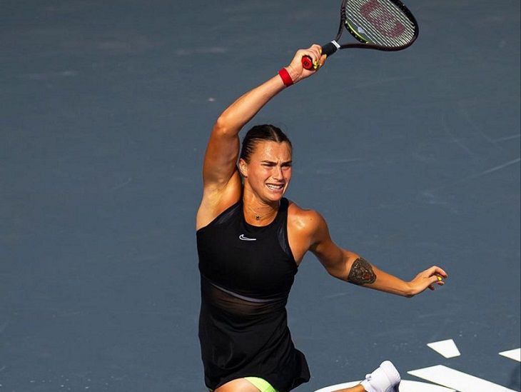 Belarusa Sabalenka nu a ajuns în finala turneului final WTA. Poloneza a ieșit în cale