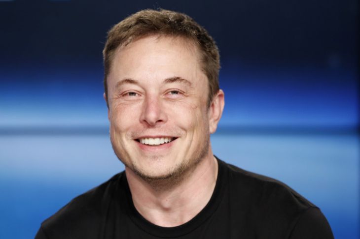 Bloomberg: Elon Musk a luat un credit ipotecar de 61 de milioane de dolari