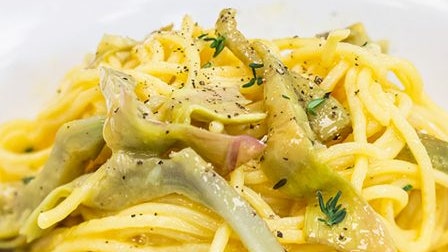 Carbonara de anghinare, reteta vegetariana